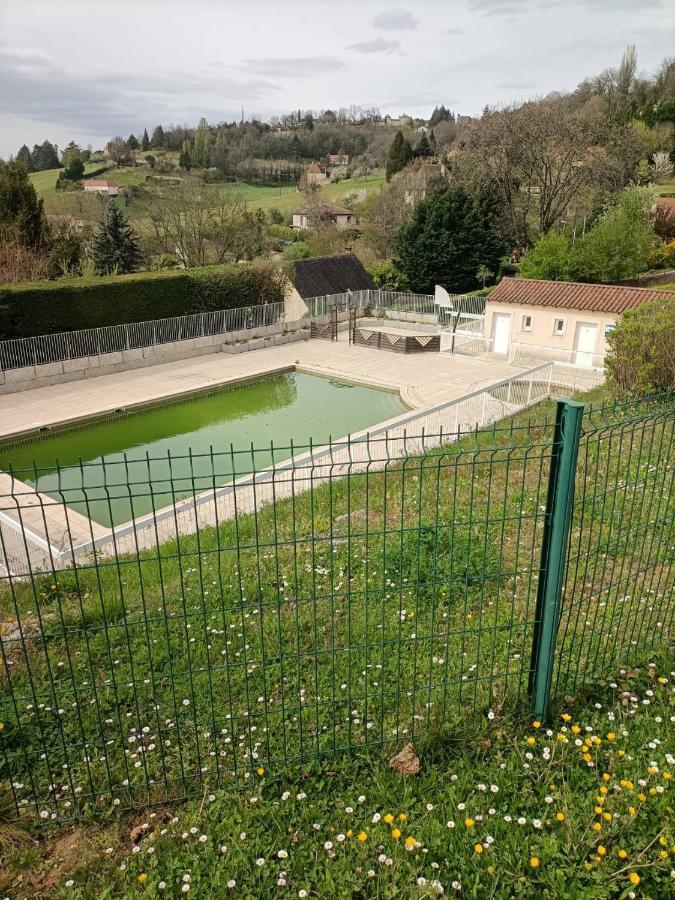 Ferienwohnung Belles Prestations Sarlat Exterior foto